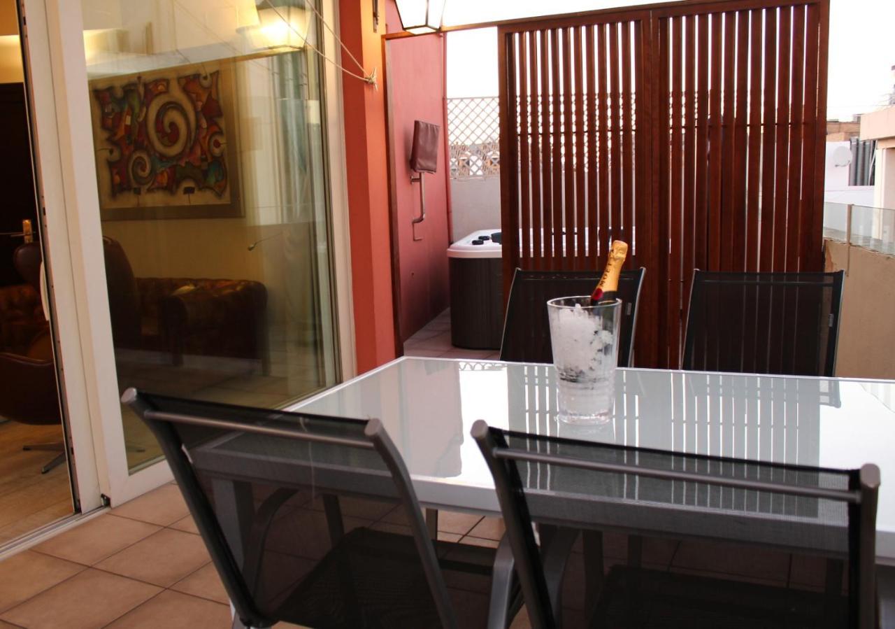 Apartamentos Sevilla Centro ภายนอก รูปภาพ