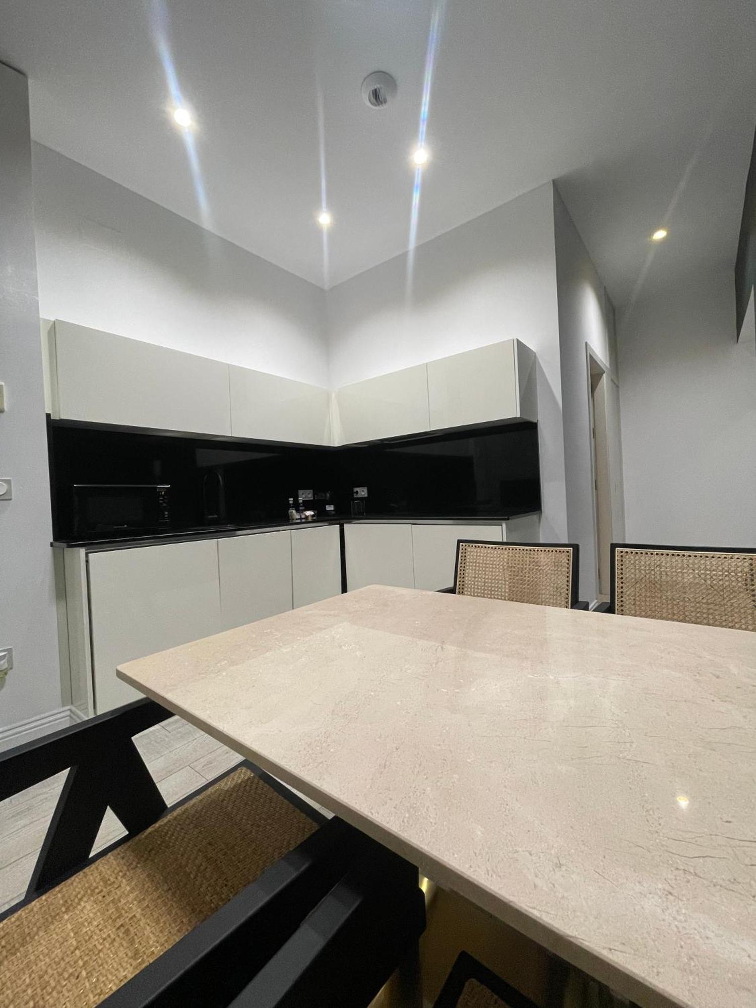 Apartamentos Sevilla Centro ภายนอก รูปภาพ